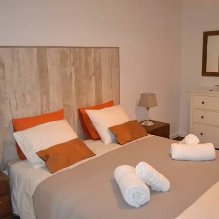 Tuxas House Apartment Braga Exterior photo